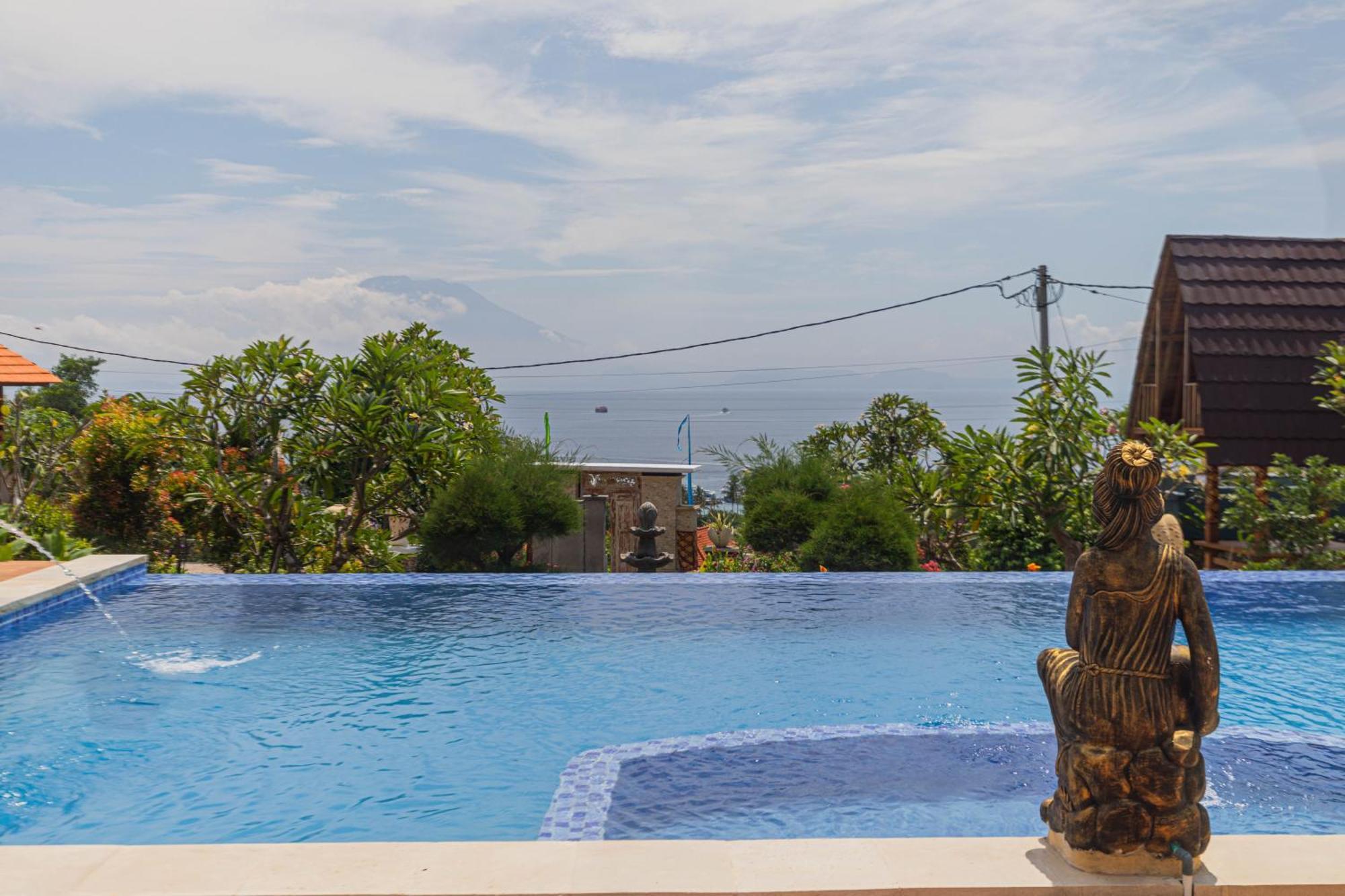 D'Arya Sea View Hotel Batununggul Luaran gambar