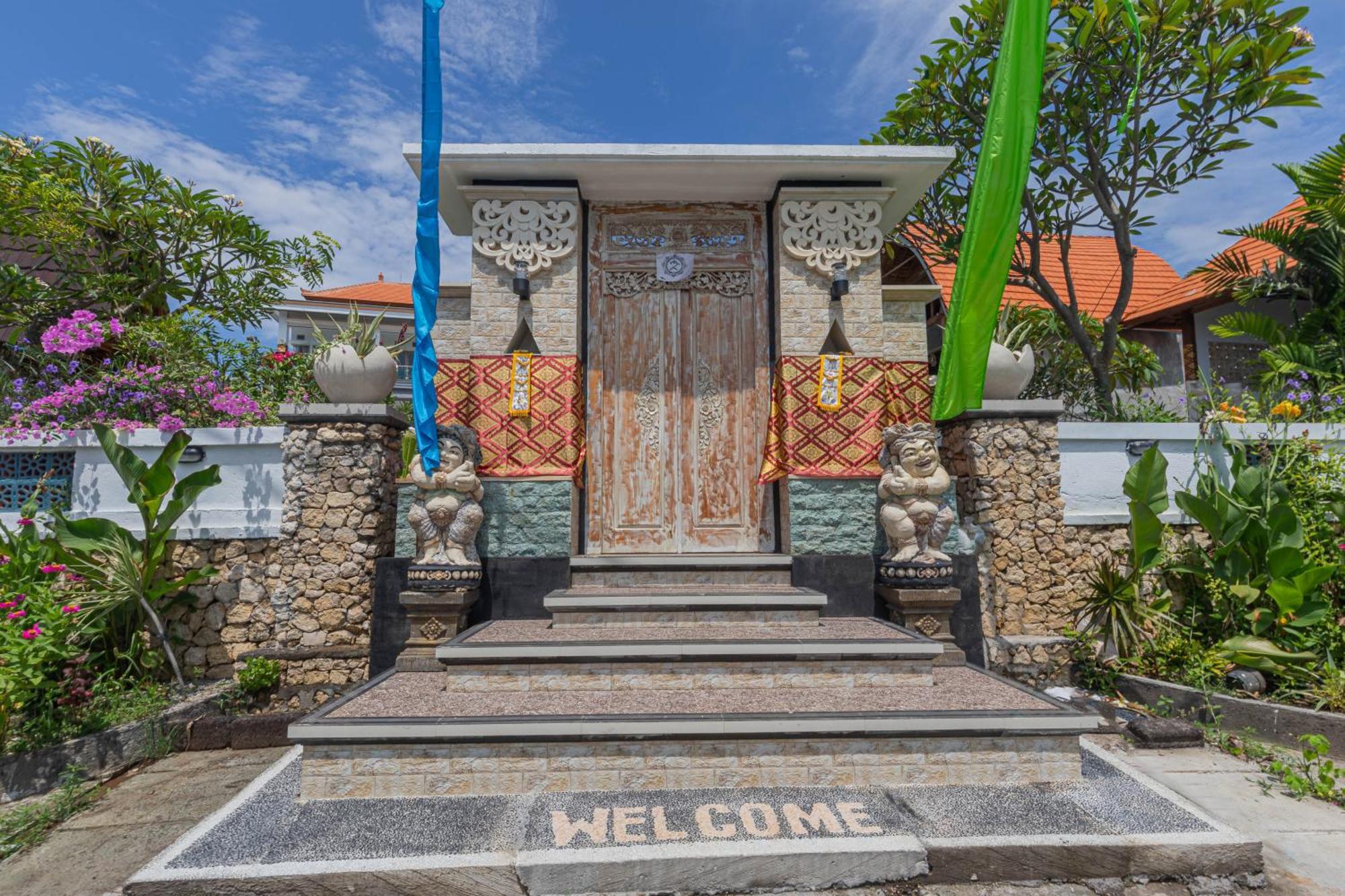 D'Arya Sea View Hotel Batununggul Luaran gambar
