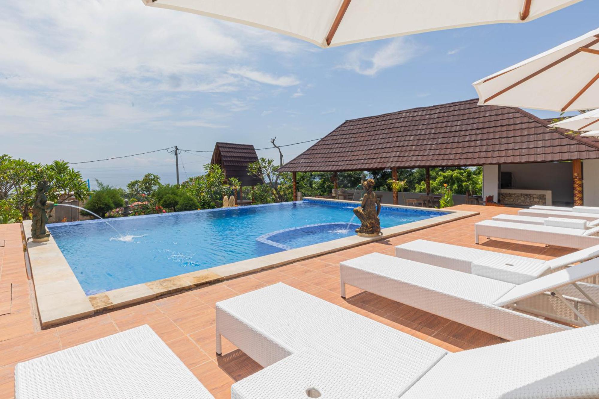 D'Arya Sea View Hotel Batununggul Luaran gambar
