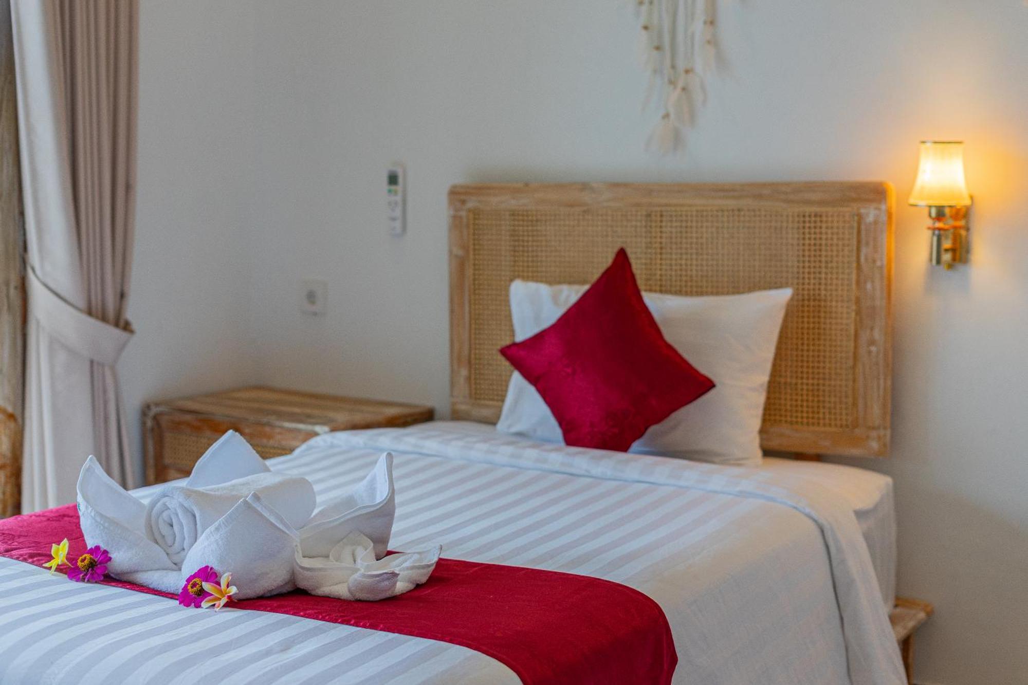 D'Arya Sea View Hotel Batununggul Luaran gambar