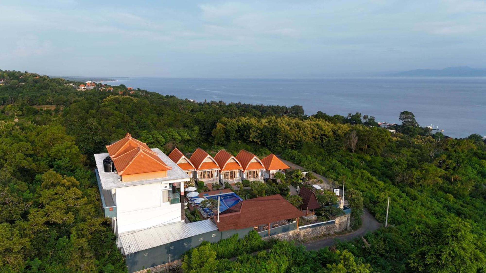 D'Arya Sea View Hotel Batununggul Luaran gambar
